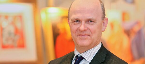 尼古拉∙莫尔 - 俄罗斯卫星通讯社