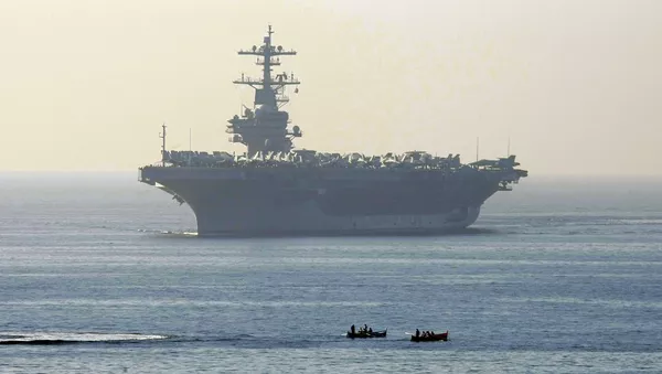 布什號航空母艦