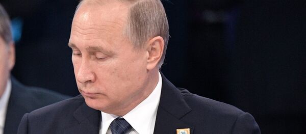 Президент РФ Владимир Путин на заседании совета глав государств - членов Шанхайской организации сотрудничества (ШОС) в узком составе - 俄羅斯衛星通訊社