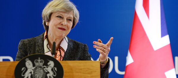 民調:約半數英國人希望梅辭職 選擇約翰遜做其繼承者 民調:約半數英國人希望梅辭職 選擇約翰遜做其繼承者 - 俄羅斯衛星通訊社