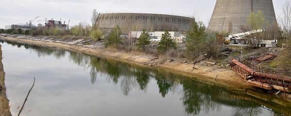 切爾諾貝利核電站3號機組冒煙 切爾諾貝利核電站3號機組冒煙 - 俄羅斯衛星通訊社
