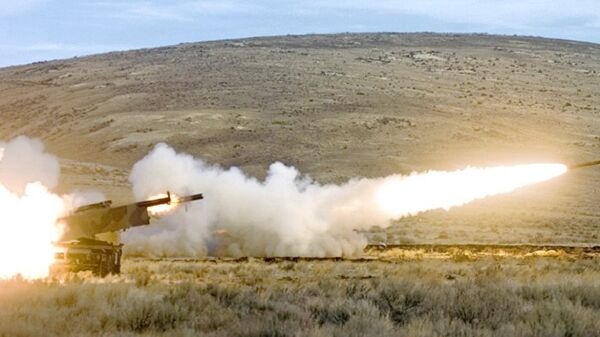 美國“海馬斯”多管火箭炮 - 俄羅斯衛星通訊社