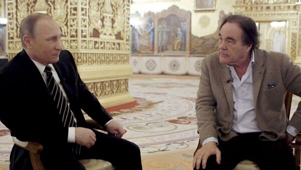 俄羅斯總統弗拉基米爾·普京與美國導演奧利弗·斯通 - 俄羅斯衛星通訊社
