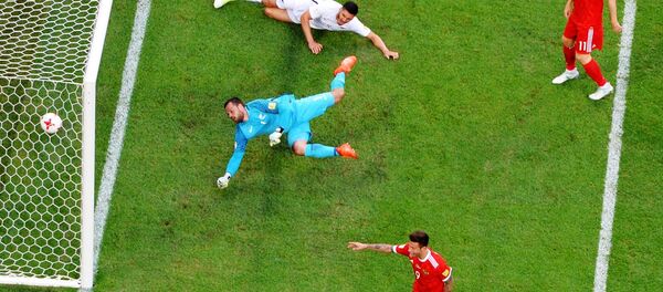 俄罗斯足球队在联合会杯开幕比赛中打败新西兰队 俄罗斯足球队在联合会杯开幕比赛中打败新西兰队 - 俄罗斯卫星通讯社