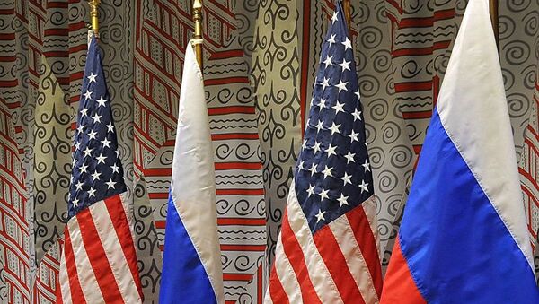Флаги России и США - 俄罗斯卫星通讯社