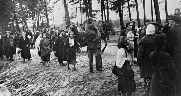 难民，1941年6月 - 俄罗斯卫星通讯社