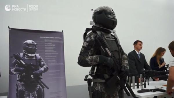 “未来战士”装备亮相莫斯科展会 - 俄罗斯卫星通讯社
