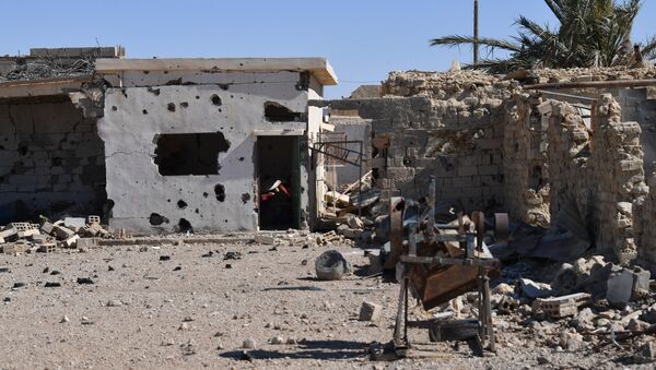 Разрушенный дом в сирийском городе Арак - 俄羅斯衛星通訊社