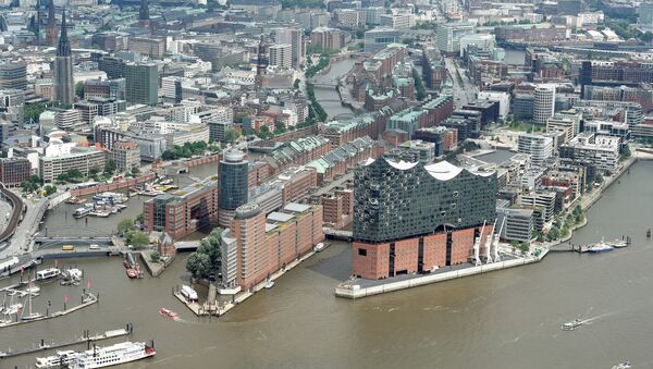 An aerial view ahead of the G20 summit shows the Elbphilharmonie (Philharmonic Hall) in Hamburg - 俄罗斯卫星通讯社