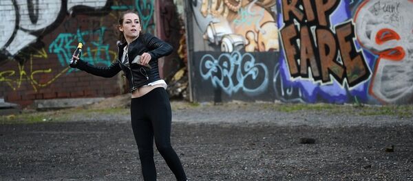 德国警方对汉堡示威者使用催泪瓦斯 - 俄罗斯卫星通讯社