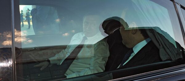 普京称在圣彼得堡市政府工作期间经常乘坐日产汽车出行 - 俄罗斯卫星通讯社