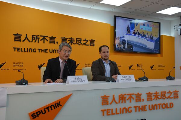 俄卫星通讯社与人民网联袂举办《镜头下的俄罗斯和中国》摄影大赛颁奖礼 - 俄罗斯卫星通讯社