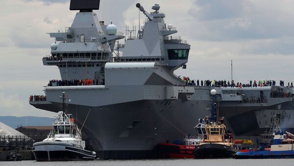 Крупнейший корабль ВМС Великобритании авианосец Королева Елизавета - 俄罗斯卫星通讯社