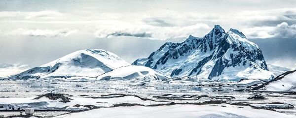 WWF：南极海底变暖巨型冰山崩塌入海 - 俄罗斯卫星通讯社