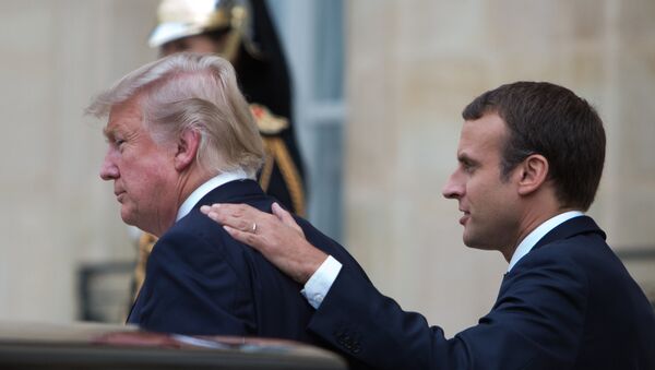 特朗普參加閱兵典禮：巴黎方面瞭解到很多美國總統眾所周知的特點 - 俄羅斯衛星通訊社