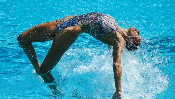 俄花游选手科列斯尼琴科在游泳世锦赛个人花游项目上首次夺冠 - 俄罗斯卫星通讯社