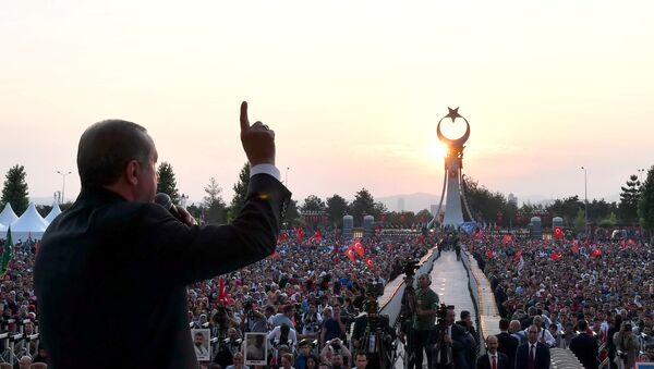 土未遂政變死難者紀念碑在安卡拉揭幕 - 俄羅斯衛星通訊社