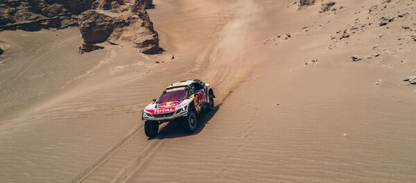 2018年“丝绸之路”拉力赛俄赛段：从阿斯特拉罕到莫斯科红场 - 俄罗斯卫星通讯社