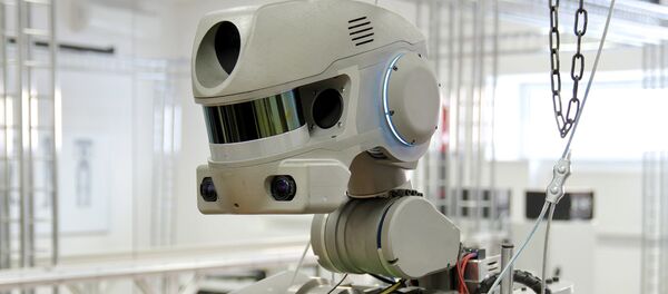 一个人型机器人在俄罗斯宇航员训练中心通过测试 - 俄罗斯卫星通讯社