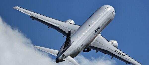 俄苏霍伊民用飞机公司将向泰国出口6架SSJ100 - 俄罗斯卫星通讯社