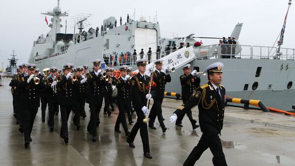 Торжественная встреча отряда из трех кораблей ВМС Китая в порту Балтийска - 俄罗斯卫星通讯社