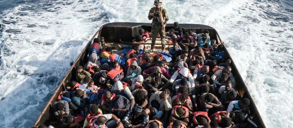 2017年逾2600名移民在逃亡歐洲途中葬身地中海 - 俄羅斯衛星通訊社