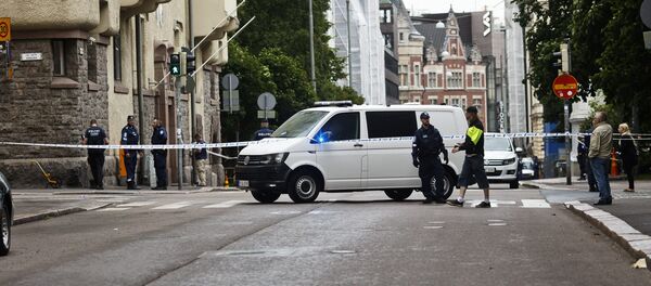 一名男子在芬兰首都驾车冲进人群 导致一人死亡 - 俄罗斯卫星通讯社