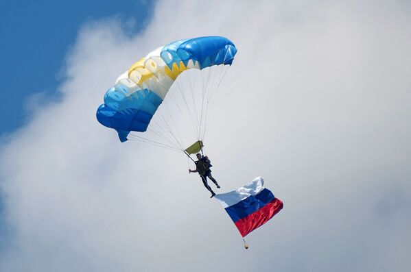 塞瓦斯托坡尔庆祝海军日 - 俄罗斯卫星通讯社