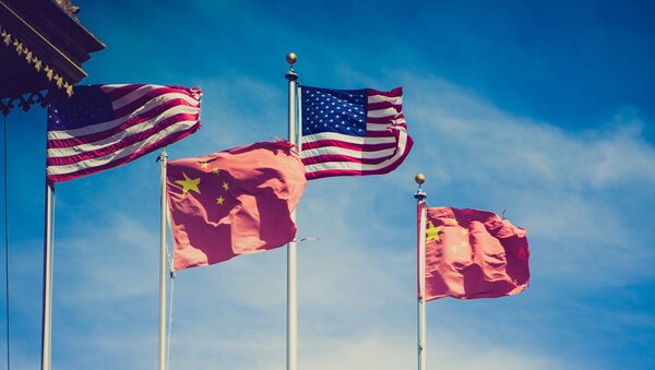 Флаги США и Китая - 俄罗斯卫星通讯社