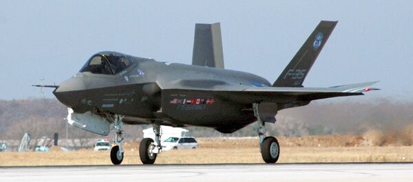 土耳其外长：若美拒绝提供F-35战斗机 土将采取回应措施 - 俄罗斯卫星通讯社