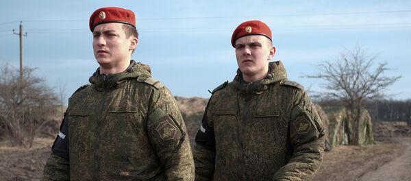 Сотрудники военной полиции Вооруженных Сил РФ Сотрудники военной полиции Вооруженных Сил РФ - 俄罗斯卫星通讯社