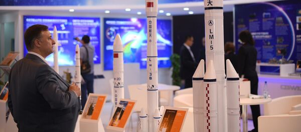 Стенд Китайской Народной Республики (КНР) на Международном авиационно-космическом салоне МАКС-2017 в Жуковском Стенд Китайской Народной Республики (КНР) на Международном авиационно-космическом салоне МАКС-2017 в Жуковском - 俄罗斯卫星通讯社