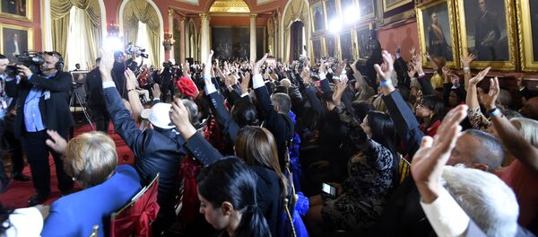委內瑞拉制憲大會開始履行職責 委內瑞拉制憲大會開始履行職責 - 俄羅斯衛星通訊社