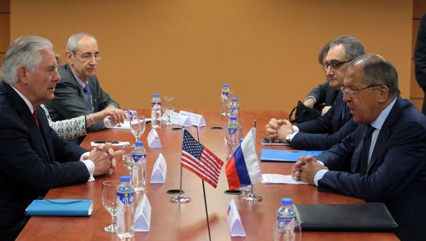 俄羅斯外長拉夫羅夫與美國國務卿蒂勒森 - 俄羅斯衛星通訊社