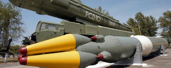 俄外長：將責成俄美專家就《中導條約》建立對話 - 俄羅斯衛星通訊社