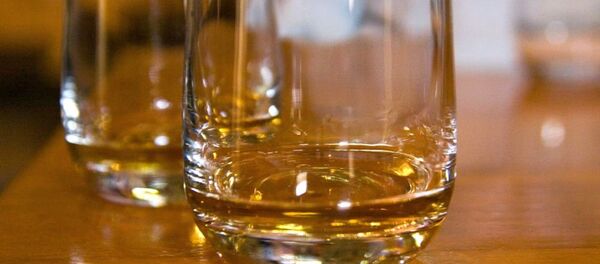 Бокал виски - 俄羅斯衛星通訊社