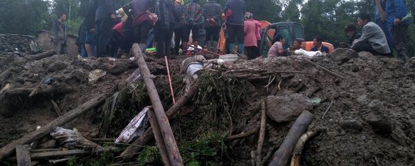 四川省地震局：九寨沟地震导致约100名游客被困 - 俄罗斯卫星通讯社