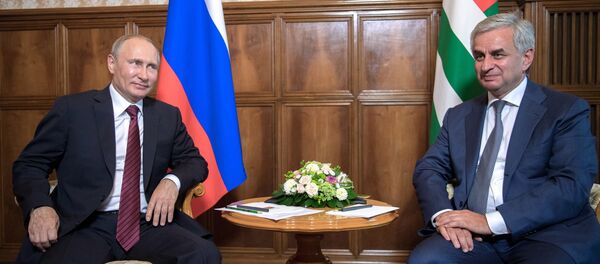 普京：俄罗斯将继续支持阿布哈兹  未来两年计划向阿方投资60亿卢布 - 俄罗斯卫星通讯社