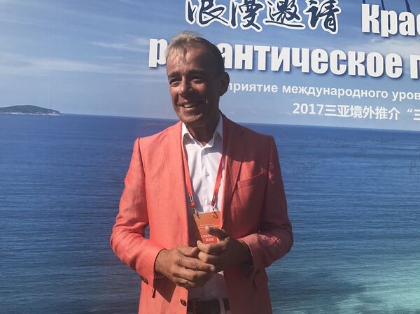 德米特里·格林 - 俄罗斯旅游署署长顾问 德米特里·格林 - 俄罗斯旅游署署长顾问 - 俄罗斯卫星通讯社