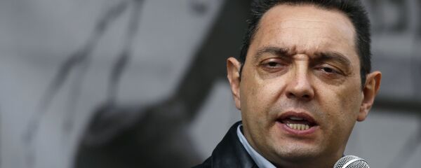 塞尔维亚国防部长亚历山大•武林 塞尔维亚国防部长亚历山大•武林 - 俄罗斯卫星通讯社