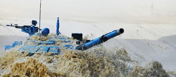 “国际军事比赛-2020”开阔水域项目开展比赛流程示范 - 俄罗斯卫星通讯社