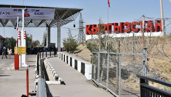 吉尔吉斯斯坦人从吉塔边境冲突区疏散 - 俄罗斯卫星通讯社