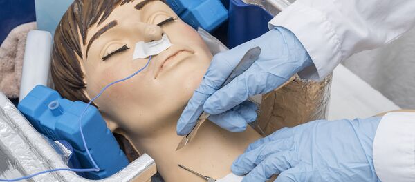 一名意大利人因過胖被卡在俄羅斯的冷凍膠囊中 一名意大利人因過胖被卡在俄羅斯的冷凍膠囊中 - 俄羅斯衛星通訊社