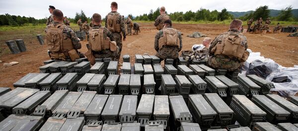 Морские пехотинцы армии США во время военных учений с Японией на острове Хоккайдо Морские пехотинцы армии США во время военных учений с Японией на острове Хоккайдо - 俄羅斯衛星通訊社