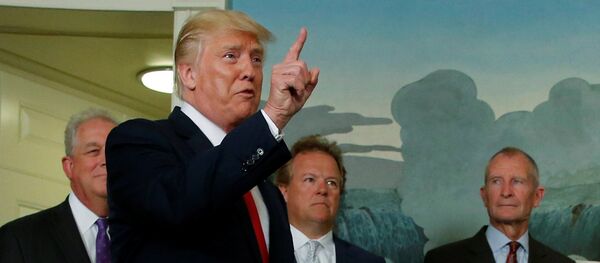 特朗普是否允许别人在朝鲜问题上把自己说成软蛋以及他为何不该在此事上威胁中国 特朗普是否允许别人在朝鲜问题上把自己说成软蛋以及他为何不该在此事上威胁中国 - 俄罗斯卫星通讯社