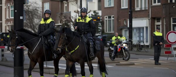 据媒体消息，荷兰3FM广播电台建筑内有人被挟持为人质 - 俄罗斯卫星通讯社