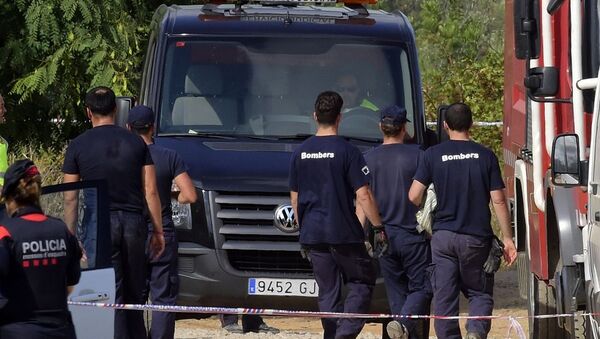 西班牙警方称恐袭案组织者可能在阿尔卡纳尔爆炸事件中死亡 - 俄罗斯卫星通讯社