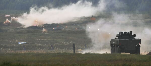 Боевая машина пехоты К-17 Бумеранг во время показа современных и перспективных образцов вооружения на международном военно-техническом форуме Армия-2017 - 俄羅斯衛星通訊社