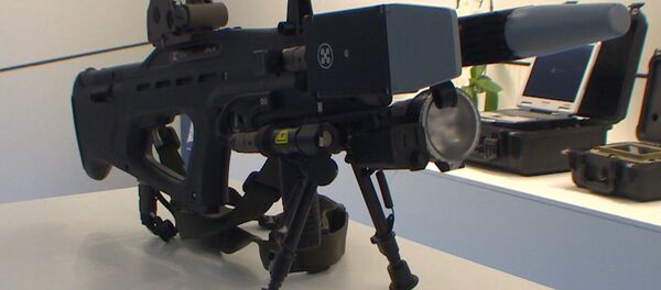 反无人机枪亮相“军队-2017”国际军事论坛 - 俄罗斯卫星通讯社