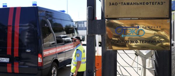 克里米亚搜救队派遣潜水队赴库班河救援坠水客车 - 俄罗斯卫星通讯社